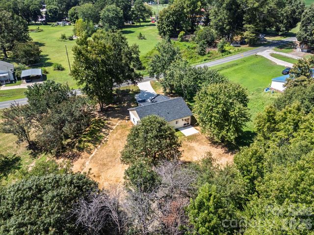 611 E Sanders Road, Shelby, NC 28150