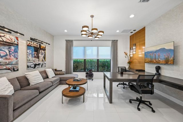 17313 Pagoda Palms Drive, Boca Raton, FL 33496