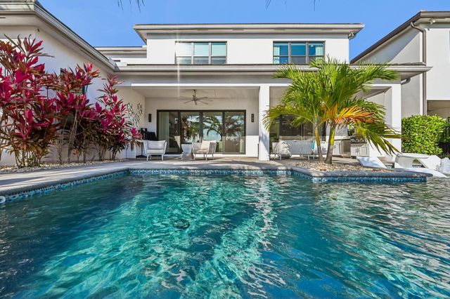 17313 Pagoda Palms Drive, Boca Raton, FL 33496