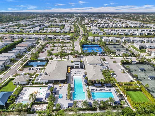 17313 Pagoda Palms Drive, Boca Raton, FL 33496