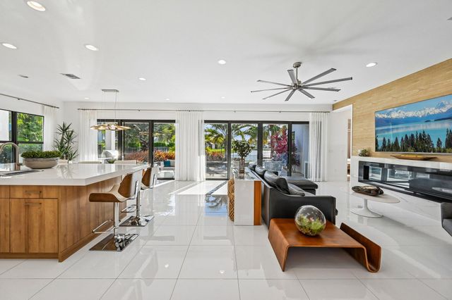 17313 Pagoda Palms Drive, Boca Raton, FL 33496