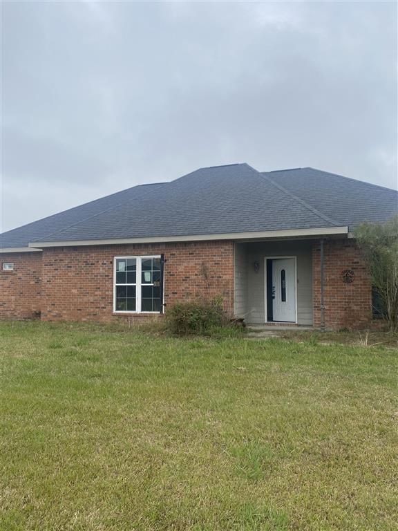 7480 Palomino Dr, Iowa, LA 70647