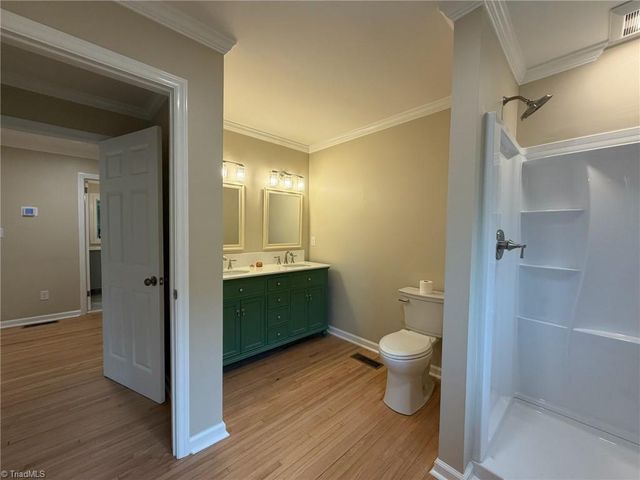2701 Tudor Road, Winston-salem, NC 27106