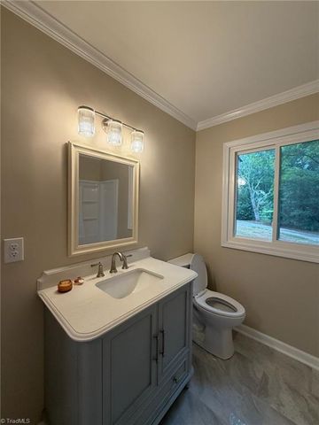 2701 Tudor Road, Winston-salem, NC 27106