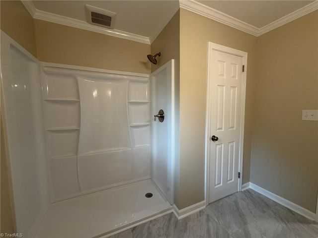 2701 Tudor Road, Winston-salem, NC 27106