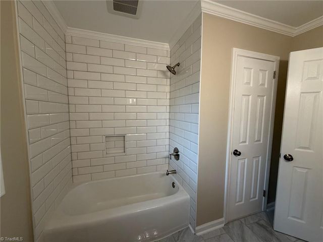 2701 Tudor Road, Winston-salem, NC 27106