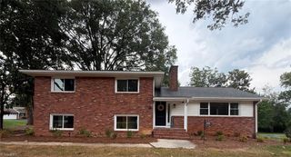 2701 Tudor Road, Winston-salem, NC 27106
