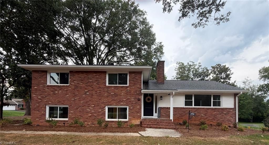 2701 Tudor Road, Winston-salem, NC 27106