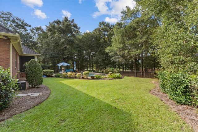 624 Prestwick Dr, Dothan, AL 36305
