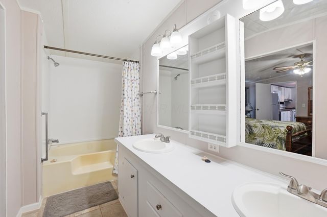 678 Robinson Road SE, Lot 2, Washington Court House, OH 43160