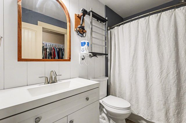 2579 136th Avenue, Dorr, MI 49323