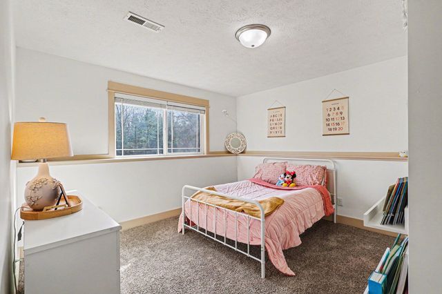 2579 136th Avenue, Dorr, MI 49323