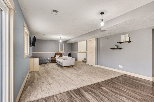 2579 136th Avenue, Dorr, MI 49323