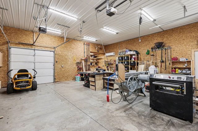 2579 136th Avenue, Dorr, MI 49323