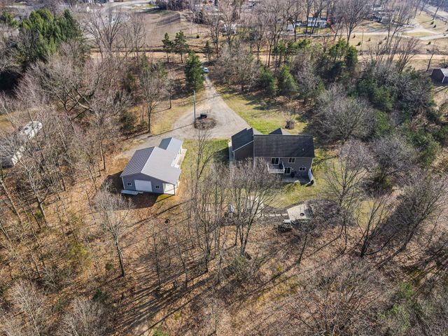 2579 136th Avenue, Dorr, MI 49323