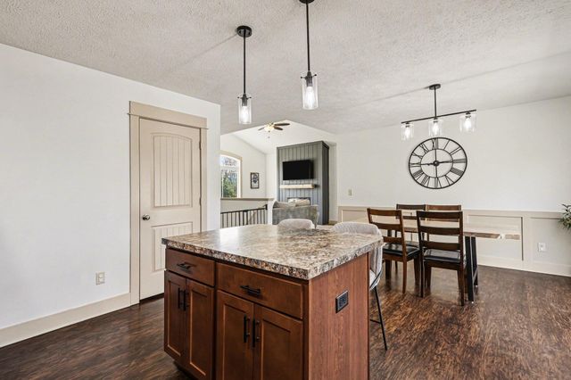 2579 136th Avenue, Dorr, MI 49323