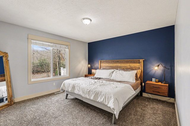 2579 136th Avenue, Dorr, MI 49323