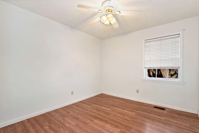 303 Jennys Cove Road, Cleveland, GA 30528