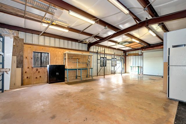 303 Jennys Cove Road, Cleveland, GA 30528