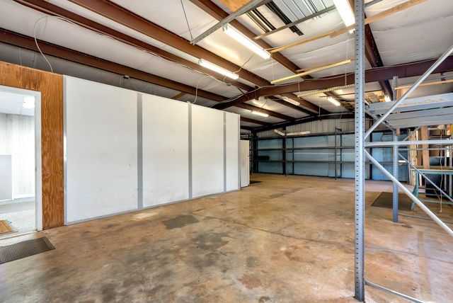 303 Jennys Cove Road, Cleveland, GA 30528