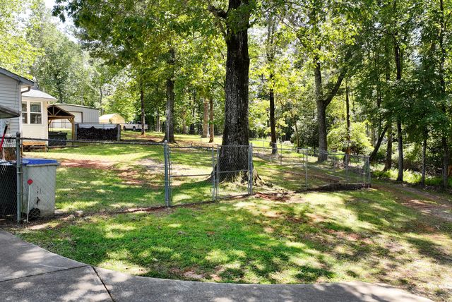 303 Jennys Cove Road, Cleveland, GA 30528