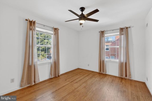 2611 13TH RD S, Arlington, VA 22204