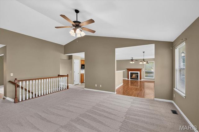 11 Swift Creek Court, St Peters, MO 63376