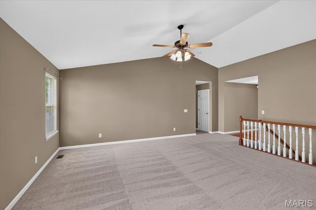 11 Swift Creek Court, St Peters, MO 63376