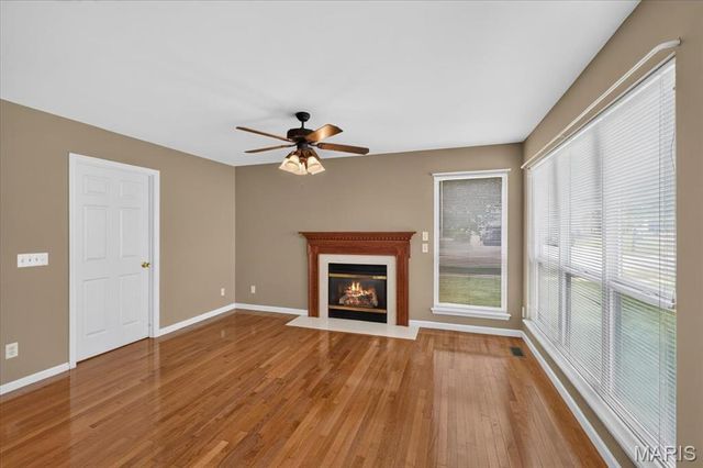 11 Swift Creek Court, St Peters, MO 63376