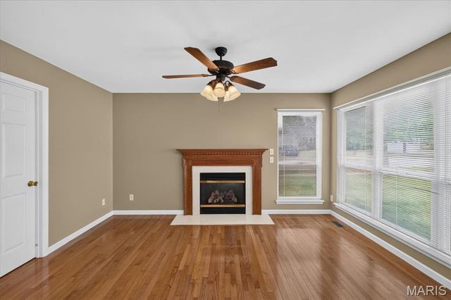 11 Swift Creek Court, St Peters, MO 63376