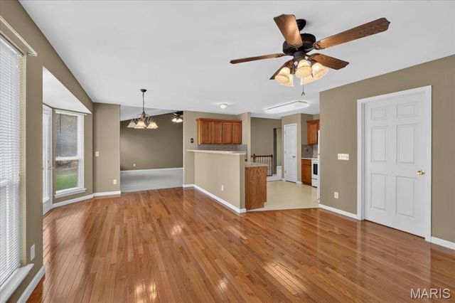 11 Swift Creek Court, St Peters, MO 63376