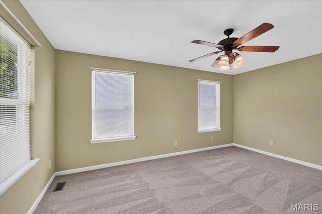 11 Swift Creek Court, St Peters, MO 63376