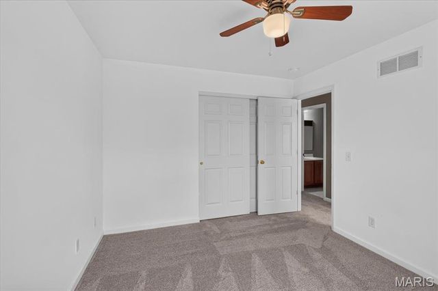 11 Swift Creek Court, St Peters, MO 63376