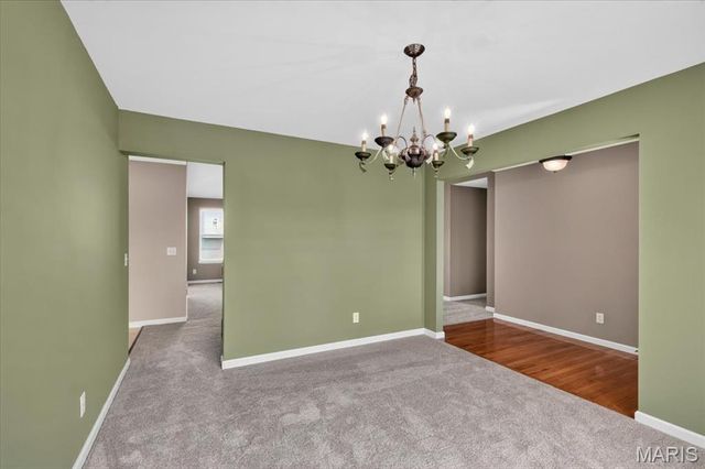 11 Swift Creek Court, St Peters, MO 63376