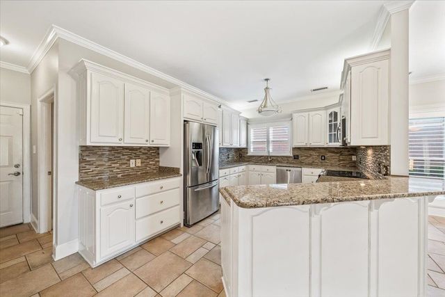 937 N WARWICK OAKS LN N, Collierville, TN 38017