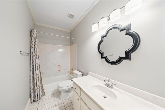 937 N WARWICK OAKS LN N, Collierville, TN 38017