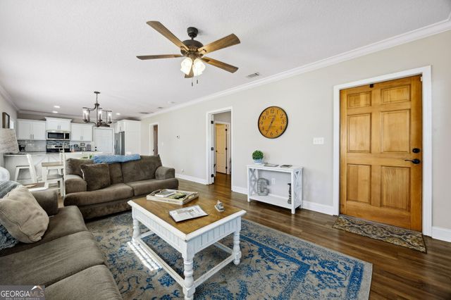 383 1st Street, Folkston, GA 31537