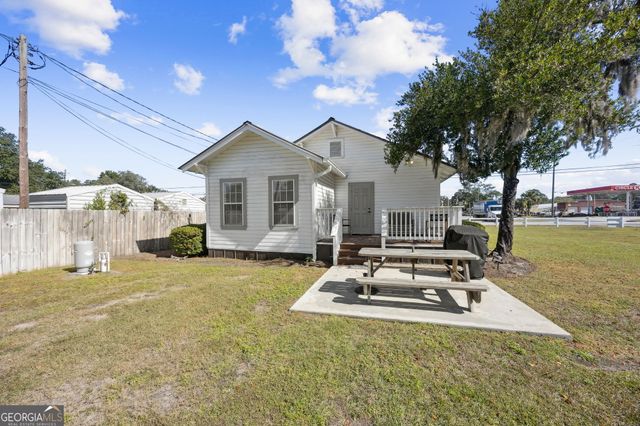 383 1st Street, Folkston, GA 31537