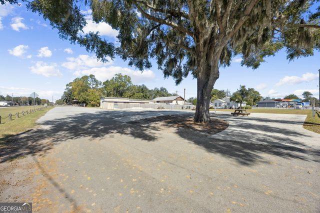 383 1st Street, Folkston, GA 31537