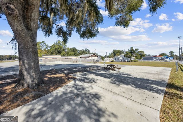 383 1st Street, Folkston, GA 31537