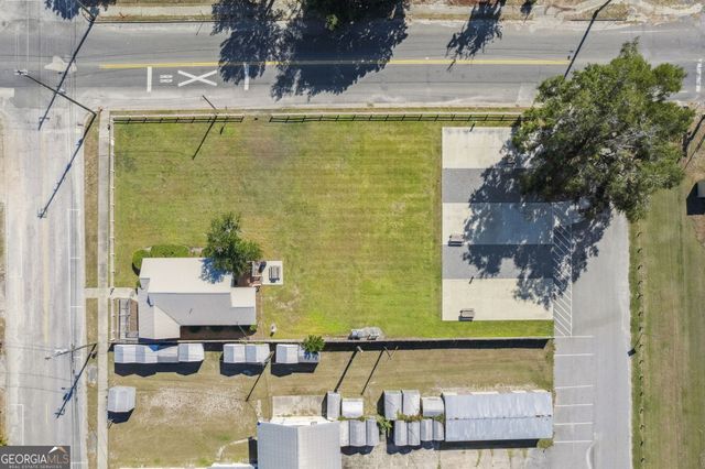 383 1st Street, Folkston, GA 31537