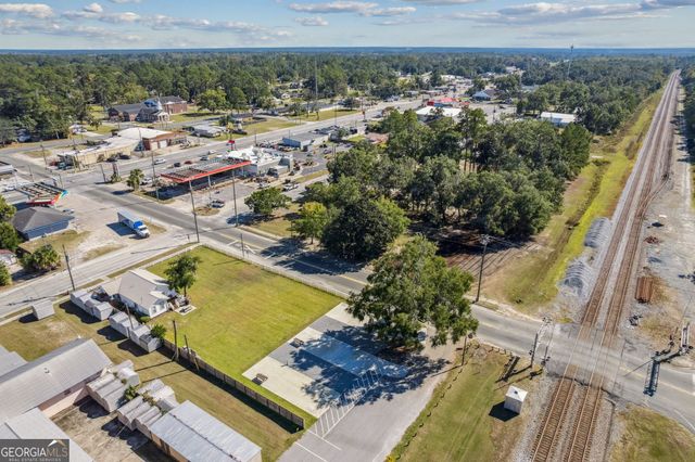 383 1st Street, Folkston, GA 31537