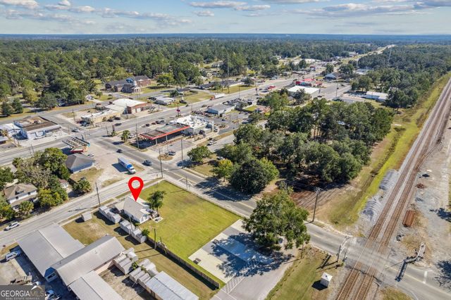 383 1st Street, Folkston, GA 31537