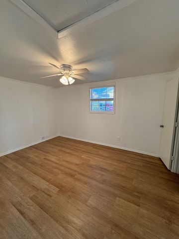 1252 Moran Drive, Dallas, TX 75218