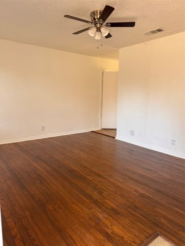 1252 Moran Drive, Dallas, TX 75218