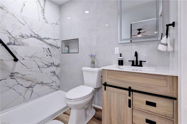 131 Ruston DR, Newport News, VA 23602