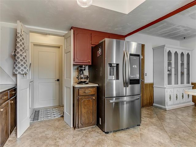 32 Corona Drive, Oklahoma City, OK 73149
