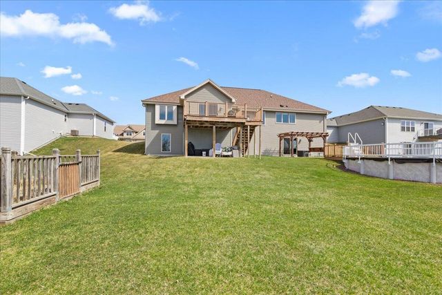 65 Rushmore LANE, Hartford, WI 53027