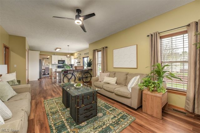 1615 Clemson Drive, Brunswick, OH 44212