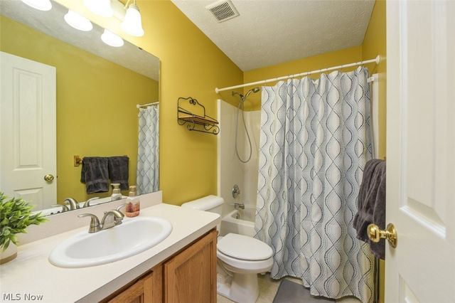 1615 Clemson Drive, Brunswick, OH 44212